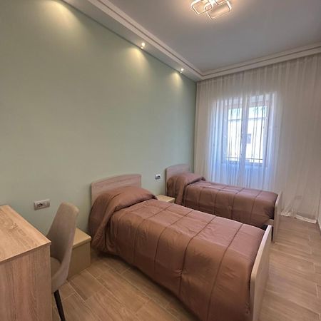 Claire House Apartment Рим Екстериор снимка