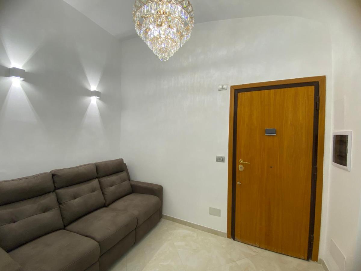 Claire House Apartment Рим Екстериор снимка